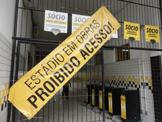 FCF oficializa proibição de público nas duas primeiras rodadas do Catarinense