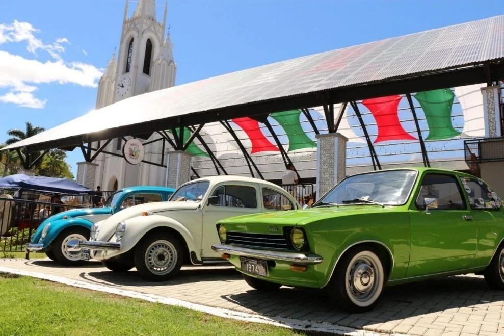 Cocal do Sul terá encontro de carros antigos e programação especial para o Dia dos Pais