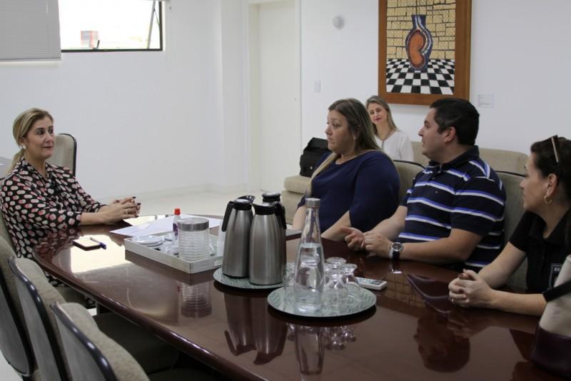 Unesc e unidade prisional alinhavam parcerias na área da Educação