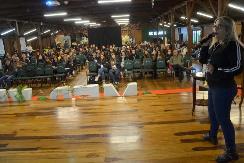Agentes de endemias de Urussanga, participam do Seminário de Zoonoses Unibave 