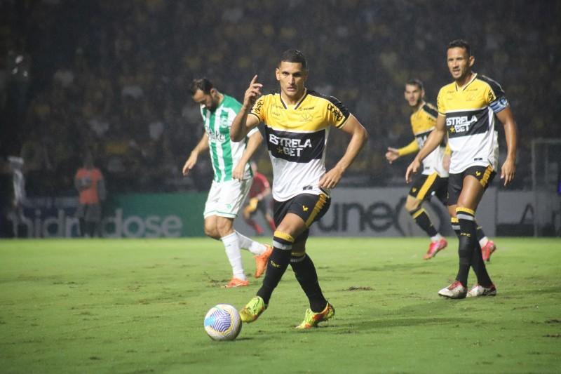 Criciúma cansa no segundo tempo e cede empate para o Juventude na estreia do Campeonato Brasileiro