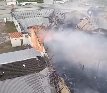 Após incêndio, Loja Top Brasil afirma que está avaliando os danos e planejando próximos passos