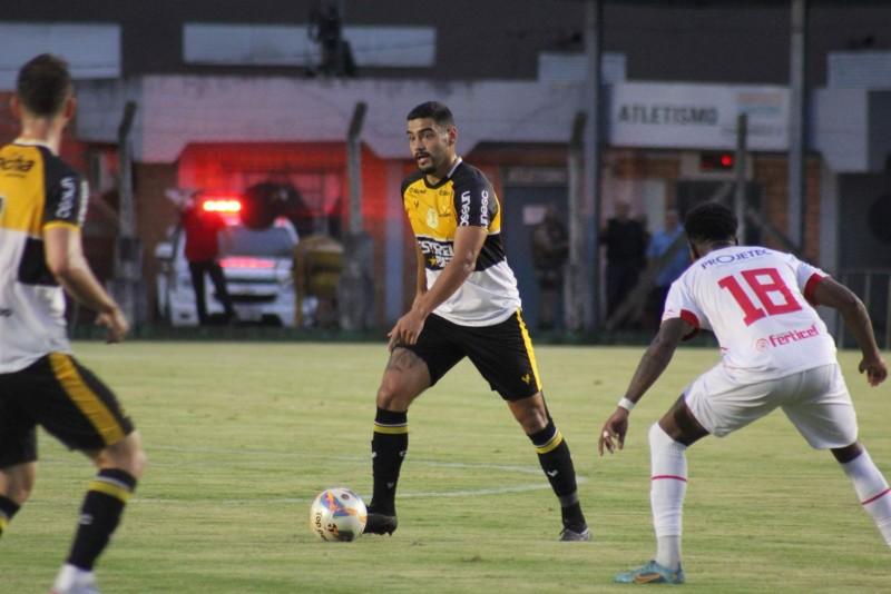 Mesmo com pouco tempo de preparação, Barreto acredita na vitória contra o Nação