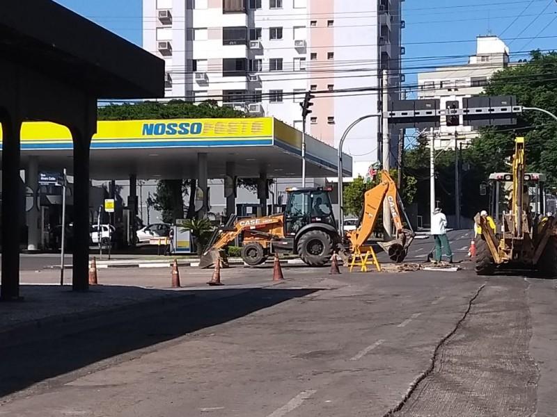 Cruzamento fechado para manutenção em Criciúma