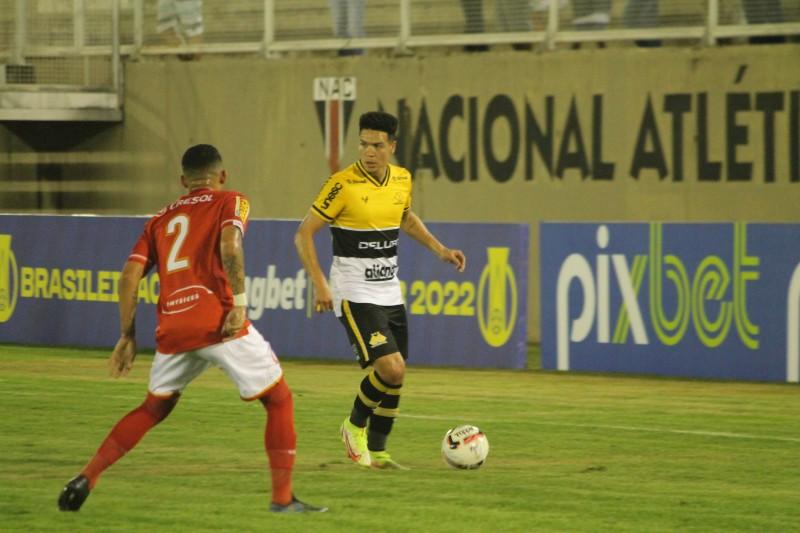 Criciúma perde para o Tombense e chega ao terceiro jogo sem vitória no Brasileiro