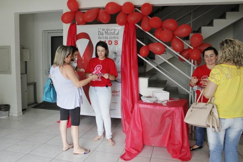Dia Mundial de Luta Contra Aids é lembrado em campanha