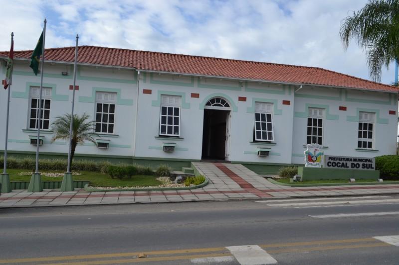 Prefeitura de Cocal do Sul emite nota sobre suspensão dos contratos de estagiários
