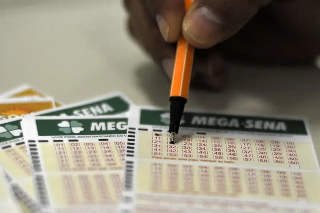 Mega-Sena sorteia prêmio de R$ 42 milhões neste sábado