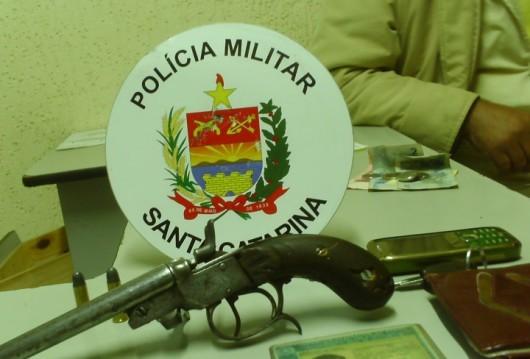 Dois presos na tarde desta quarta-feira, em Criciúma