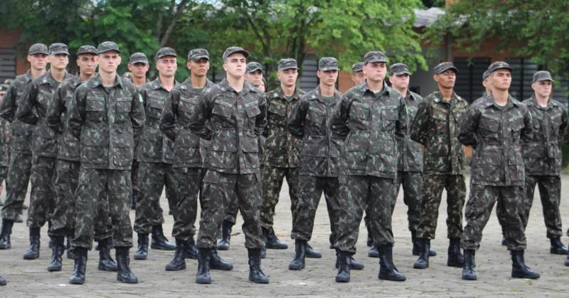 28º GAC realiza solenidade para receber novos alunos