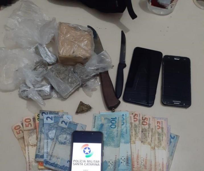 Polícia Militar apreende drogas durante abordagem em Urussanga