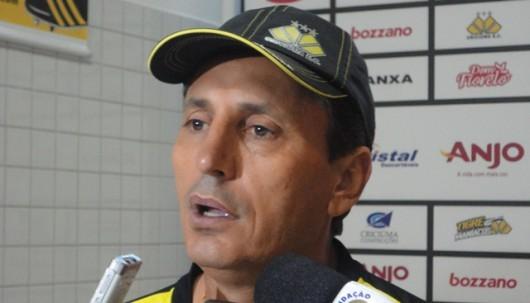 Comelli admite má atuação do Tigre e diz que está envergonhado