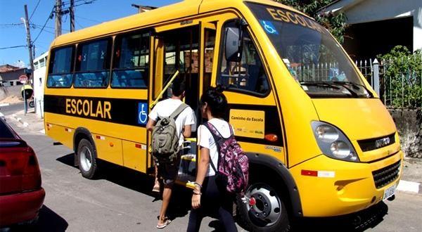 Transporte escolar terá cadeirinhas para crianças menores de sete anos 