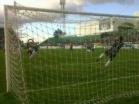 Após tomar três gols, Tigre deixa Campeonato Catarinense