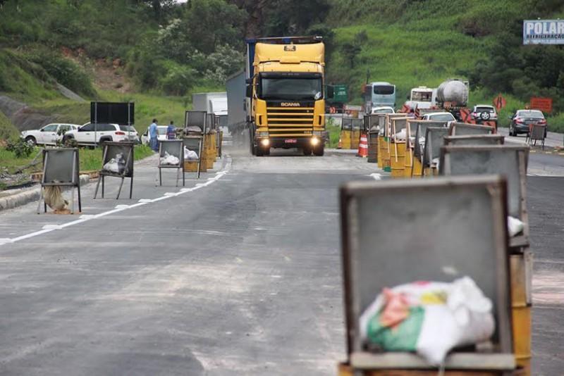 Liberada primeira pista de desvio no Morro do Formigão