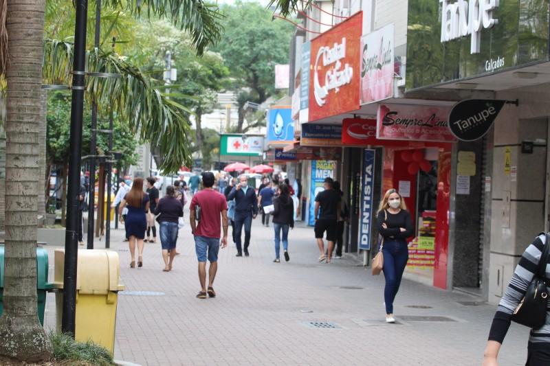 Dia das Mães traz boas expectativas de vendas no comércio de Criciúma