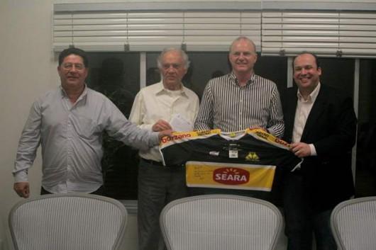 Cerâmica Elizabeth firma patrocínio com a Copa Tigrinhos