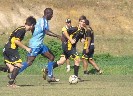 De olho na Copa, Tigre joga na Montanha
