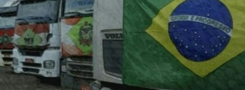 Caminhoneiros organizam manifestação para o feriado