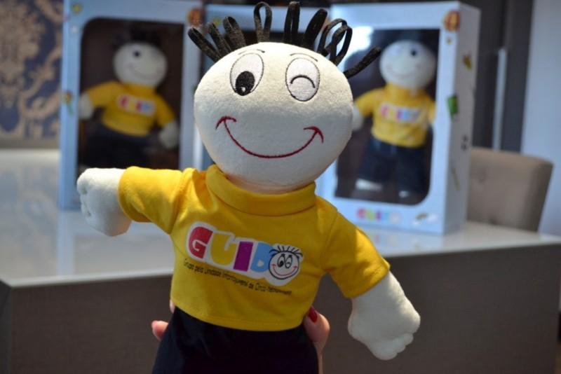 Guidinho, mascote da Casa Guido ganha versão em boneco