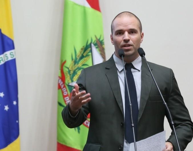 Proposta que prevê exame toxicológico em candidatos às universidades públicas não passa na CCJ