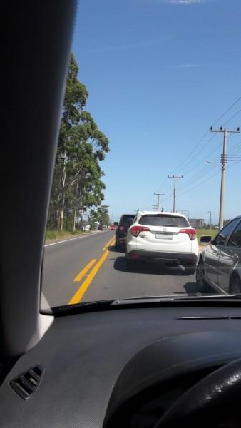 Movimento intenso em direção ao Balneário Rincão