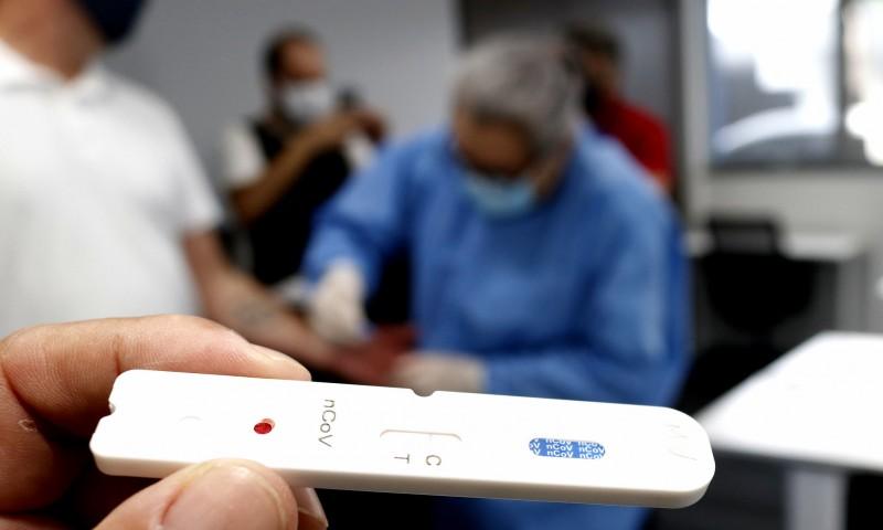 Criciúma inicia nova etapa de pesquisa e aplica testes rápidos no Terminal Central