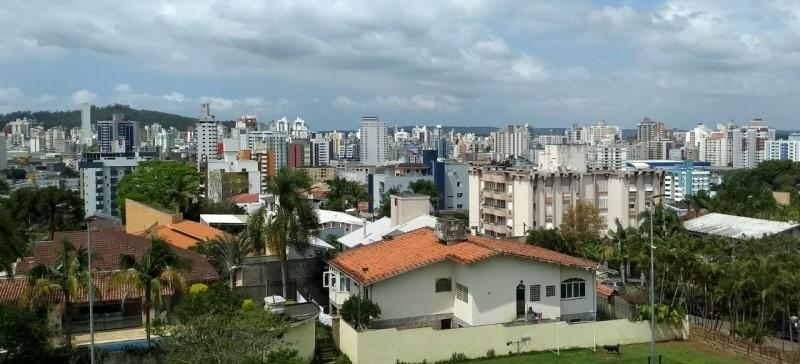 Semana com predomínio de tempo bom