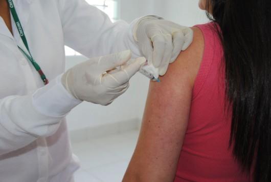 Apesar de receber 1,5 mil vacinas, quantidade não supre necessidade criciumense