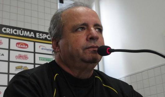 Dúvidas no meio-campo