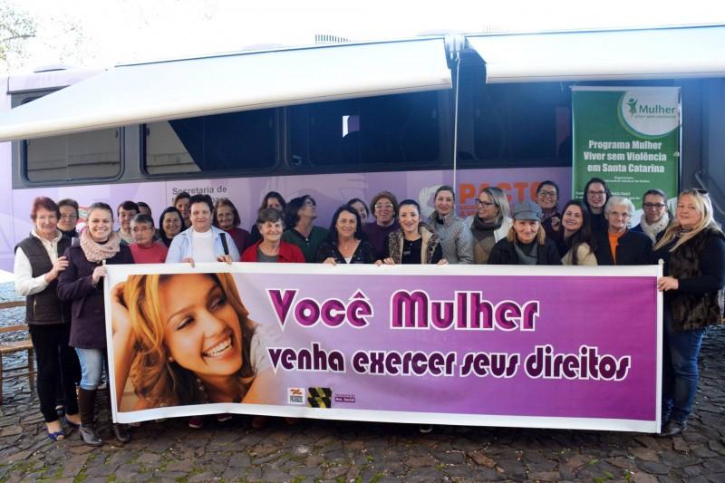Ônibus do projeto “Mulher: Viver sem violência” chega ao Sul