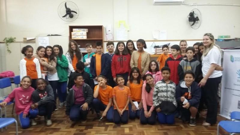Alunos de Criciúma participam de aula diferenciada no Horto Florestal 