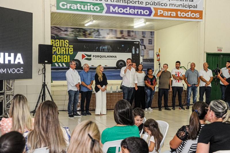 Governo de Forquilhinha lança oficialmente o programa Transporte Social
