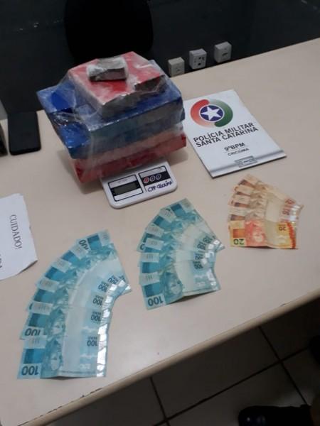 PM apreende mais de cinco quilos de maconha no bairro São Luiz