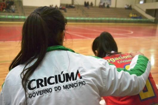 Equipe de futsal feminino dá adeus à Olesc
