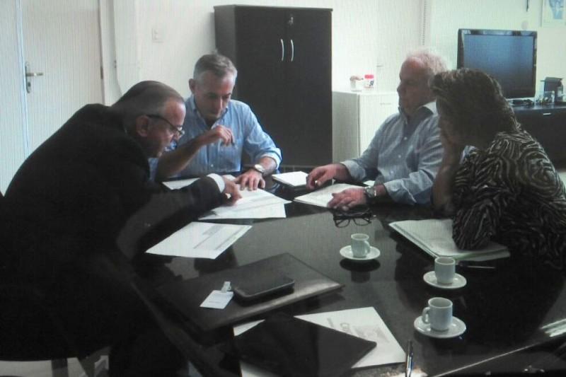 Técnicos devem examinar débitos com o Hospital São José 
