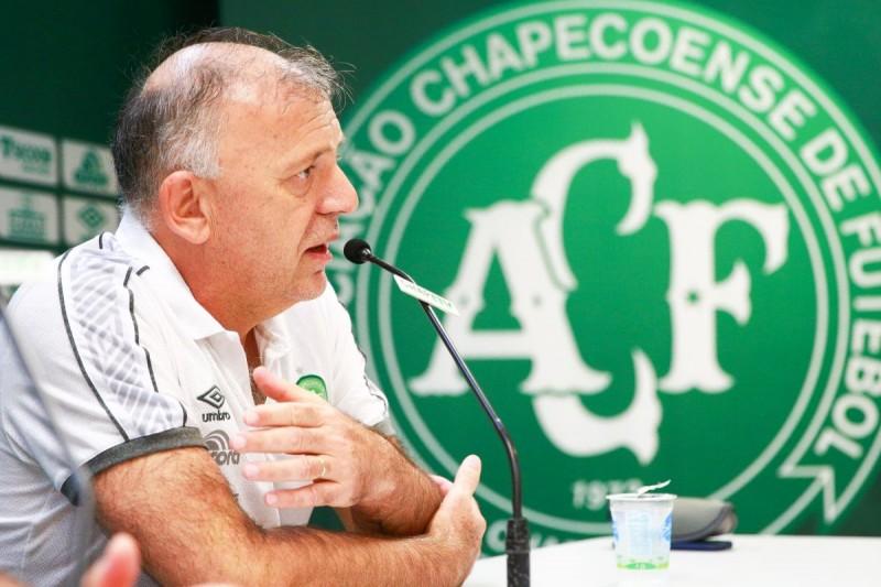 Vítima da Covid-19, morre Paulo Magro, presidente da Chapecoense