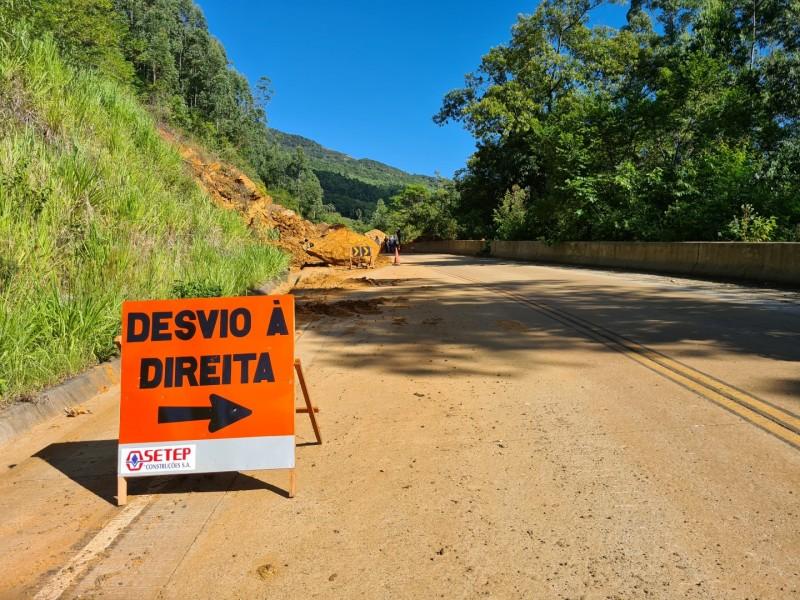 Dnit avança com serviços de manutenção da Serra da Rocinha após escorregamentos