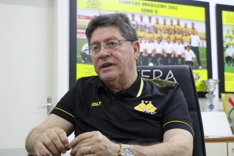 Guedes quer ambiente positivo para 'final de Copa do Mundo' contra o Vitória