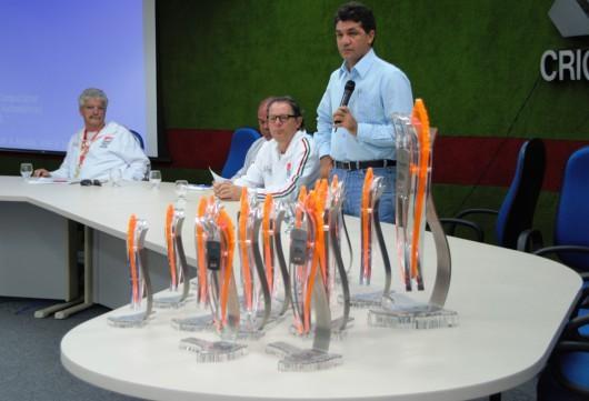 Comitiva de Criciúma defende candidatura aos JABS 2013