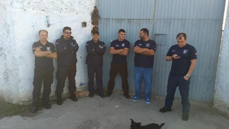 Funcionários do Casep protestam por atraso nos salários