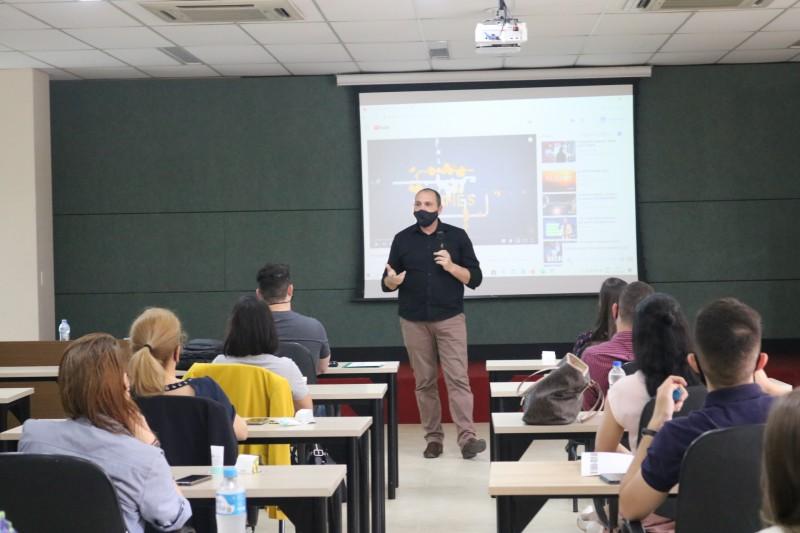 Acic auxilia empresas na adequação à LGPD