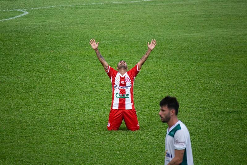 Hercílio Luz vence Metropolitano e está de volta à Série A do Campeonato Catarinense