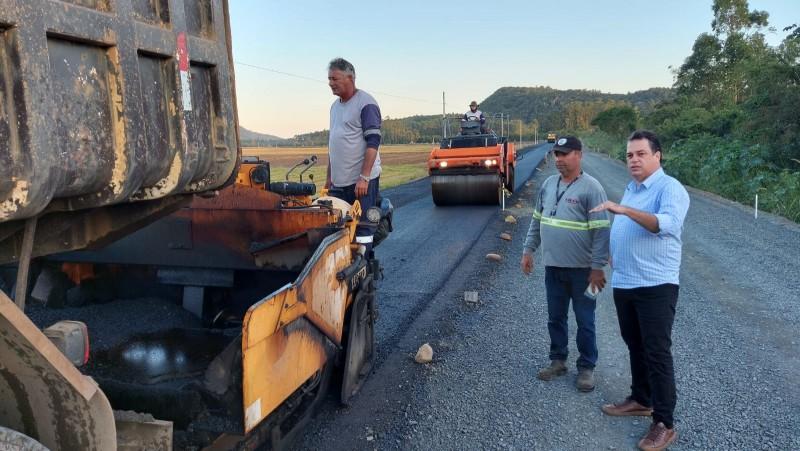 Pavimentação da Rodovia Jacob Westrup deve ser entregue no próximo mês