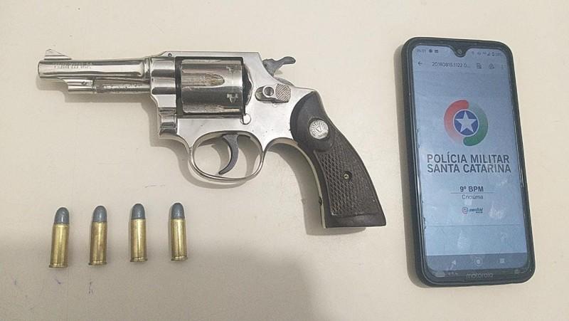 PM apreende revólver calibre 32 no bairro Progresso
