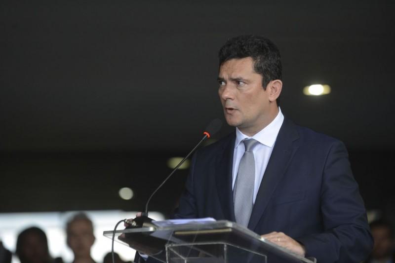 Banco com dados genéticos de criminosos ficará completo até final do governo
