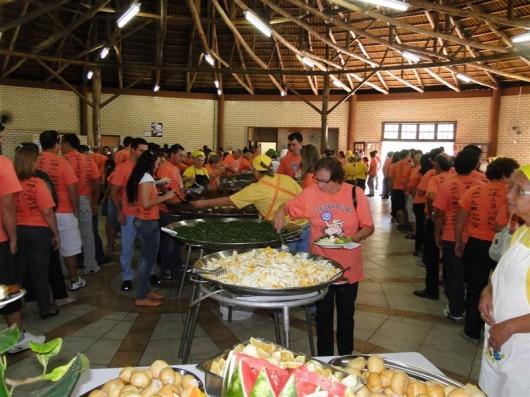 Apae de Maracajá promove feijoada neste sábado