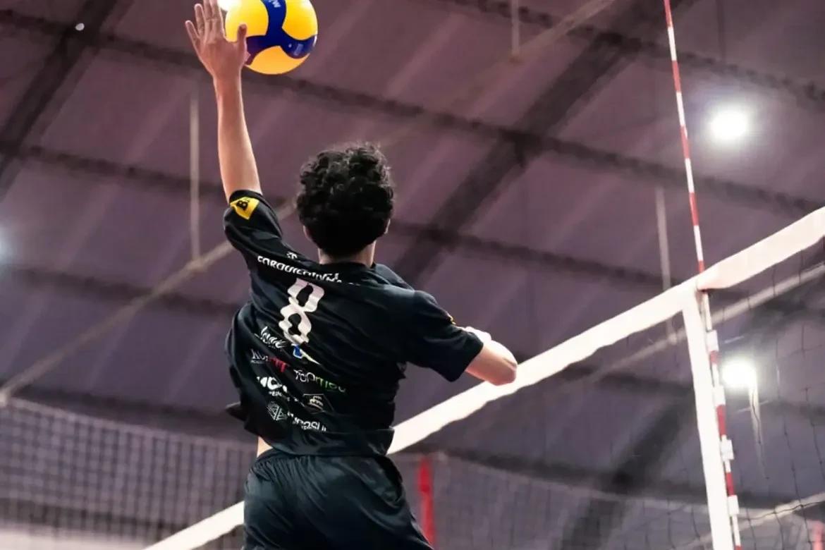Vôlei de Forquilhinha conquista vitórias e dois destaques na Liga de SC