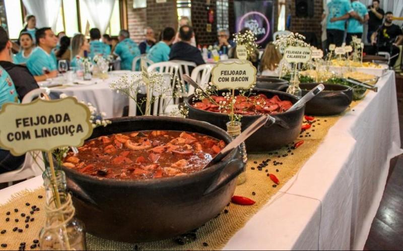 Feijoada da Associação Hospitalar Nossa Senhora de Fátima acontece no dia 3 de agosto