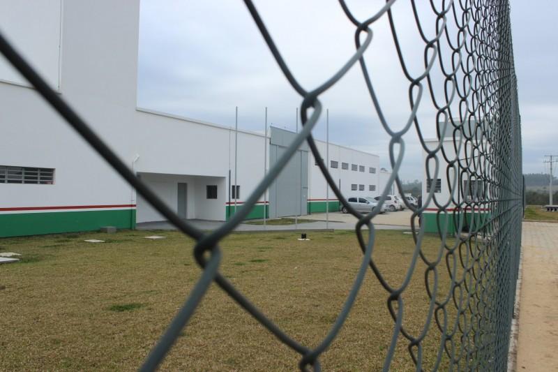 Estado admite falta de recurso e medidas compensatórias mais distantes de sair do papel